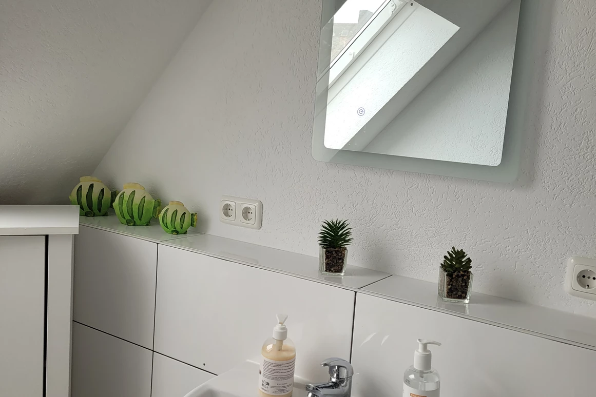 MonteurZimmer: Haus Eulennest