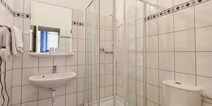 Monteur-Zimmer - Lanzendorf (Lanzendorf) - Pension Brigitta