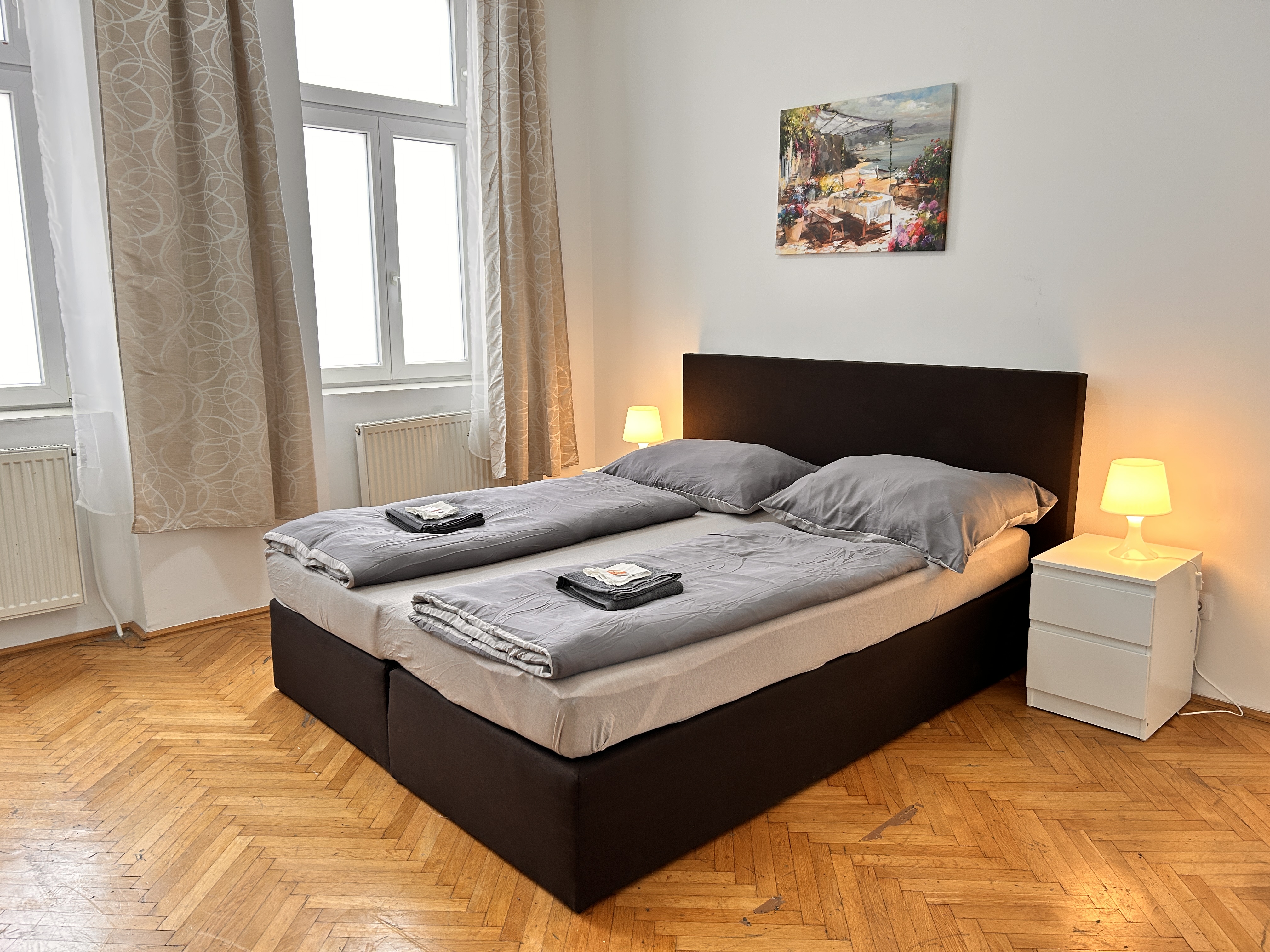 MonteurZimmer: 8 Geräumige Monteurzimmer Wohnungen im Herzen Wiens | 10. Bezirk, U-Bahn-Nähe, Voll ausgestattete Apartments inkl. Küche, Bad & Waschmaschine für bis zu 6 Personen – Ihre ideale Unterkunft!