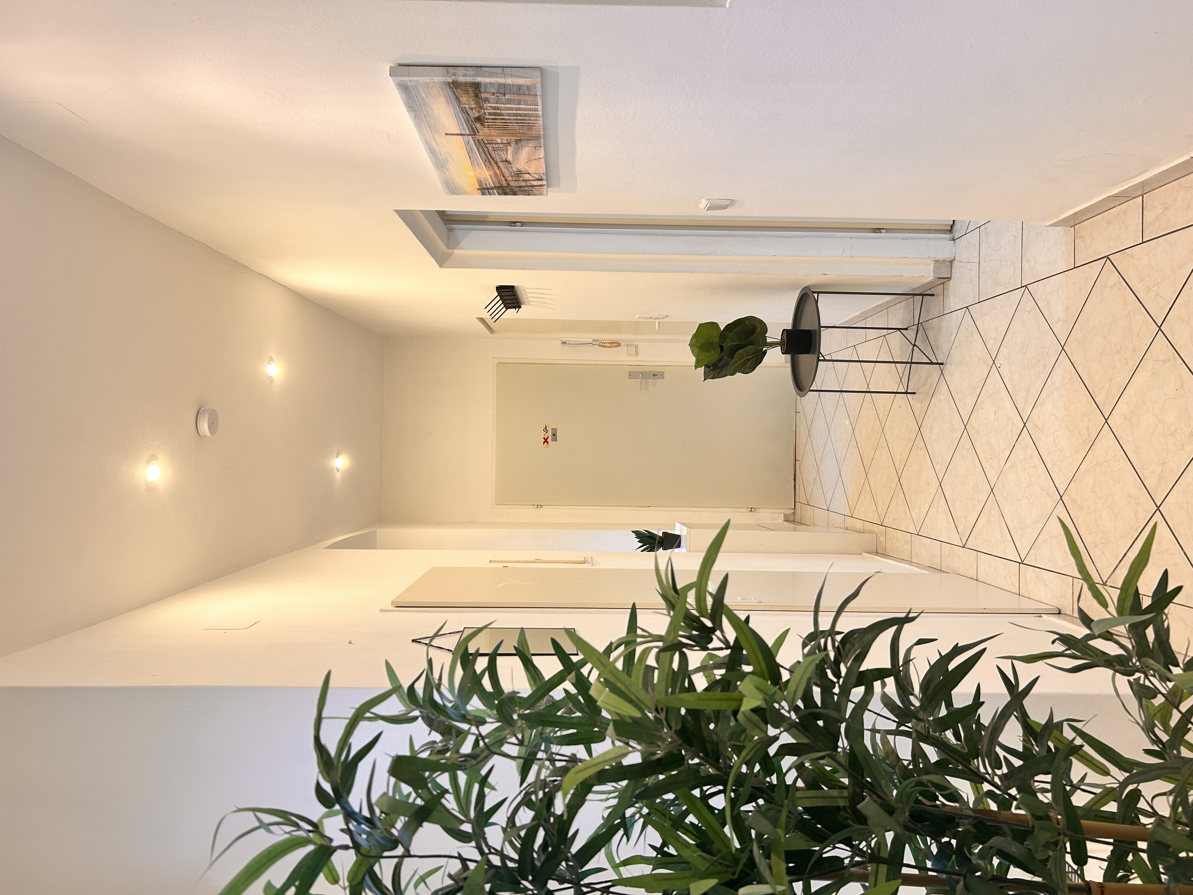 MonteurZimmer: 8 Geräumige Monteurzimmer Wohnungen im Herzen Wiens | 10. Bezirk, U-Bahn-Nähe, Voll ausgestattete Apartments inkl. Küche, Bad & Waschmaschine für bis zu 6 Personen – Ihre ideale Unterkunft!