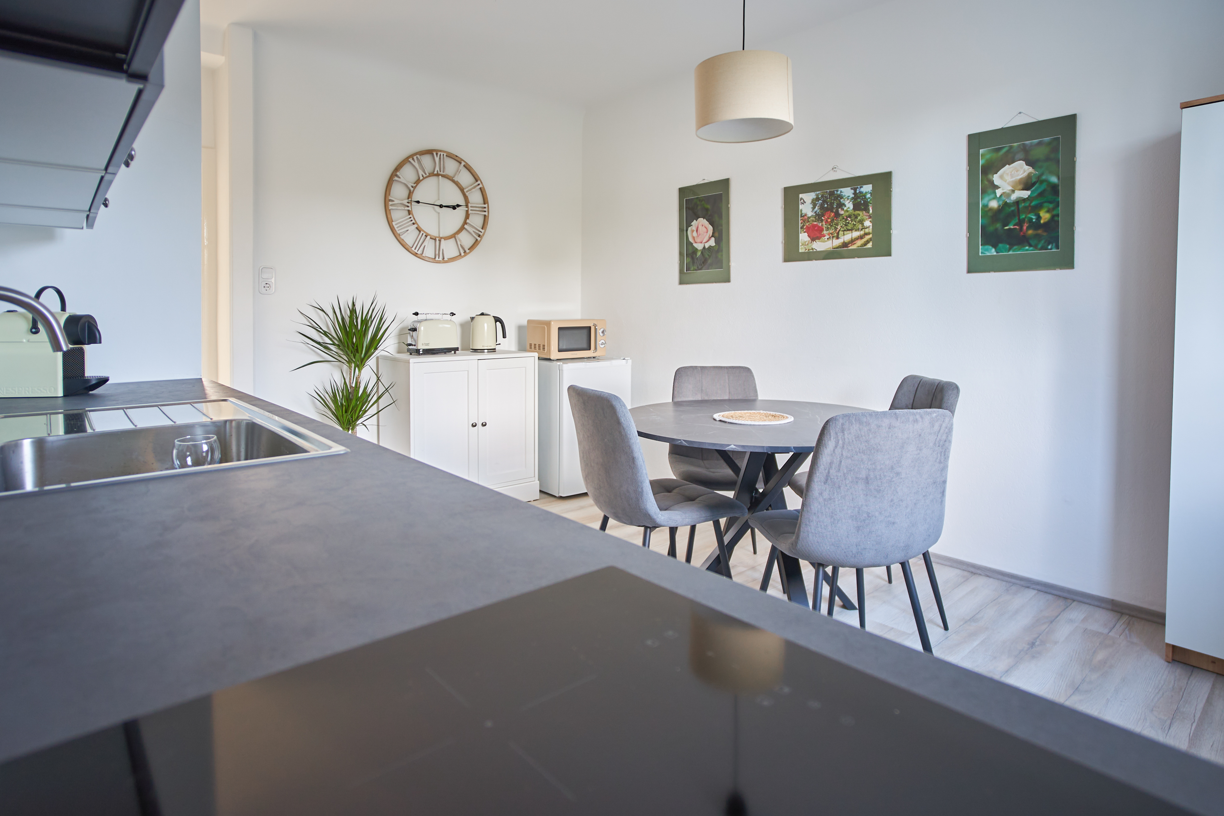 Monteur-Zimmer - Preis pro Nacht - Vösendorf - revLIVING Quintus  - revLIVING Apartments Baden bei Wien 