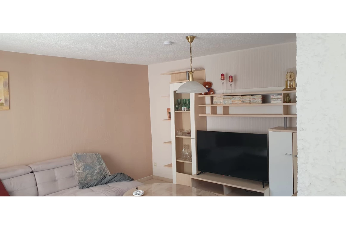 MonteurZimmer: Wohnzimmer - FeWo Bienchen