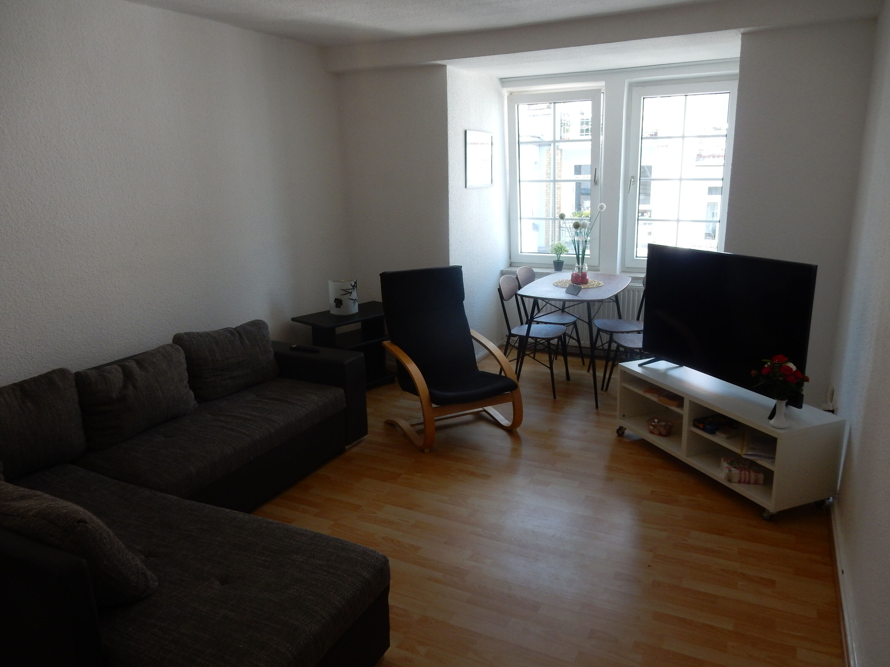 Monteur-Zimmer - Zentrale 2 Zimmer Wohnungen