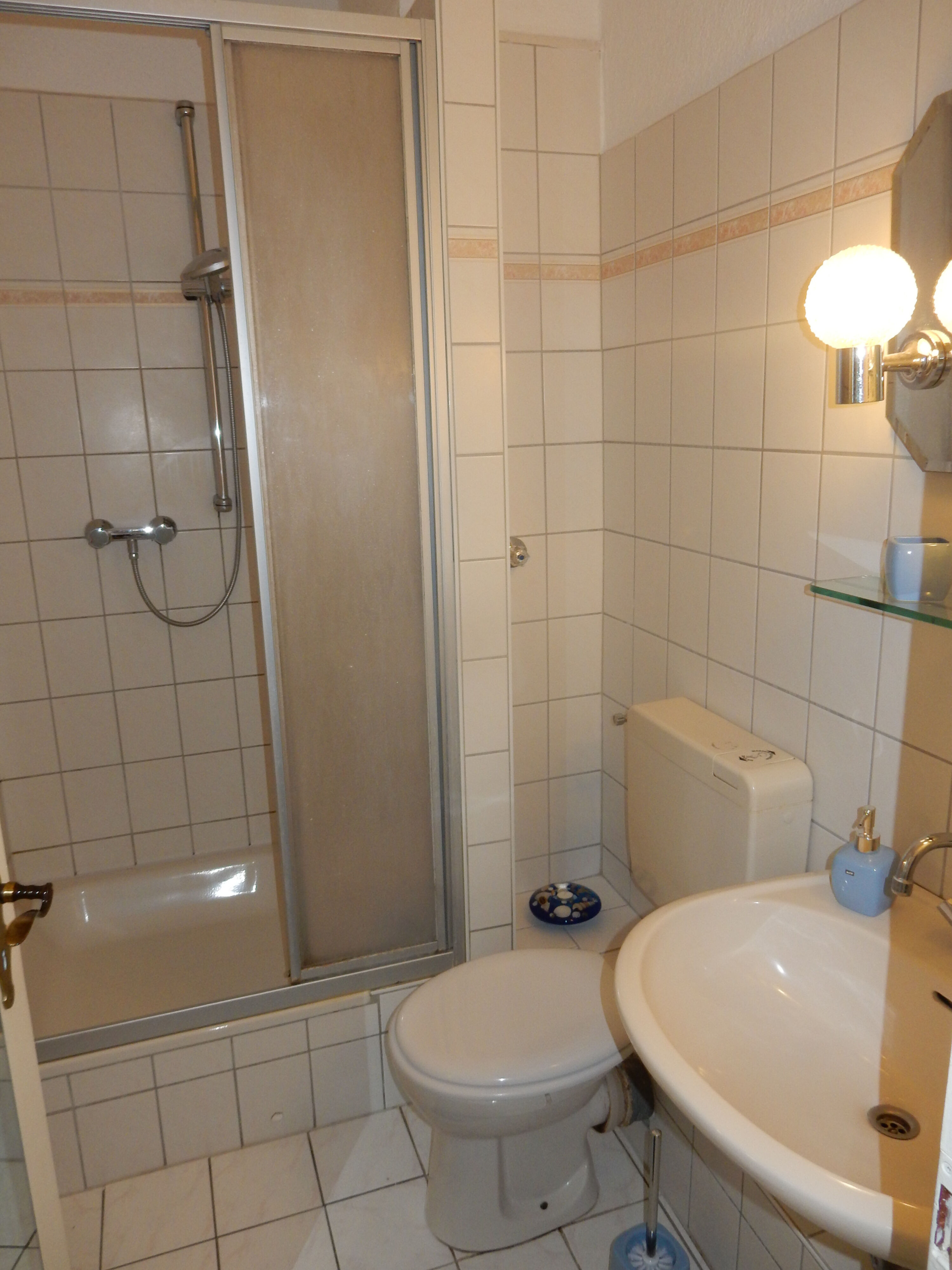 Monteur-Zimmer - Zentrale 2 Zimmer Wohnungen