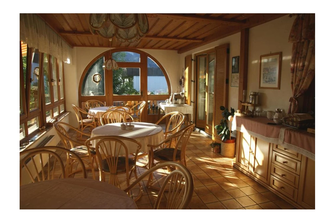 MonteurZimmer: Pension Andrea