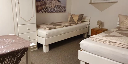 Monteur-Zimmer - Preis pro Nacht - Schlafzimmer 02 - Ferienwohnung Engelsby