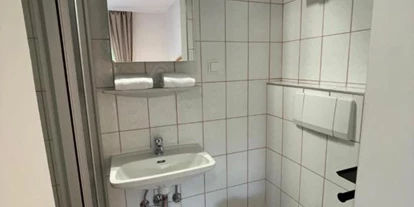 Monteur-Zimmer - Sankt Peter im Sulmtal - B&B Rohrer am Murradweg - Ehrenhausen an der Weinstrasse