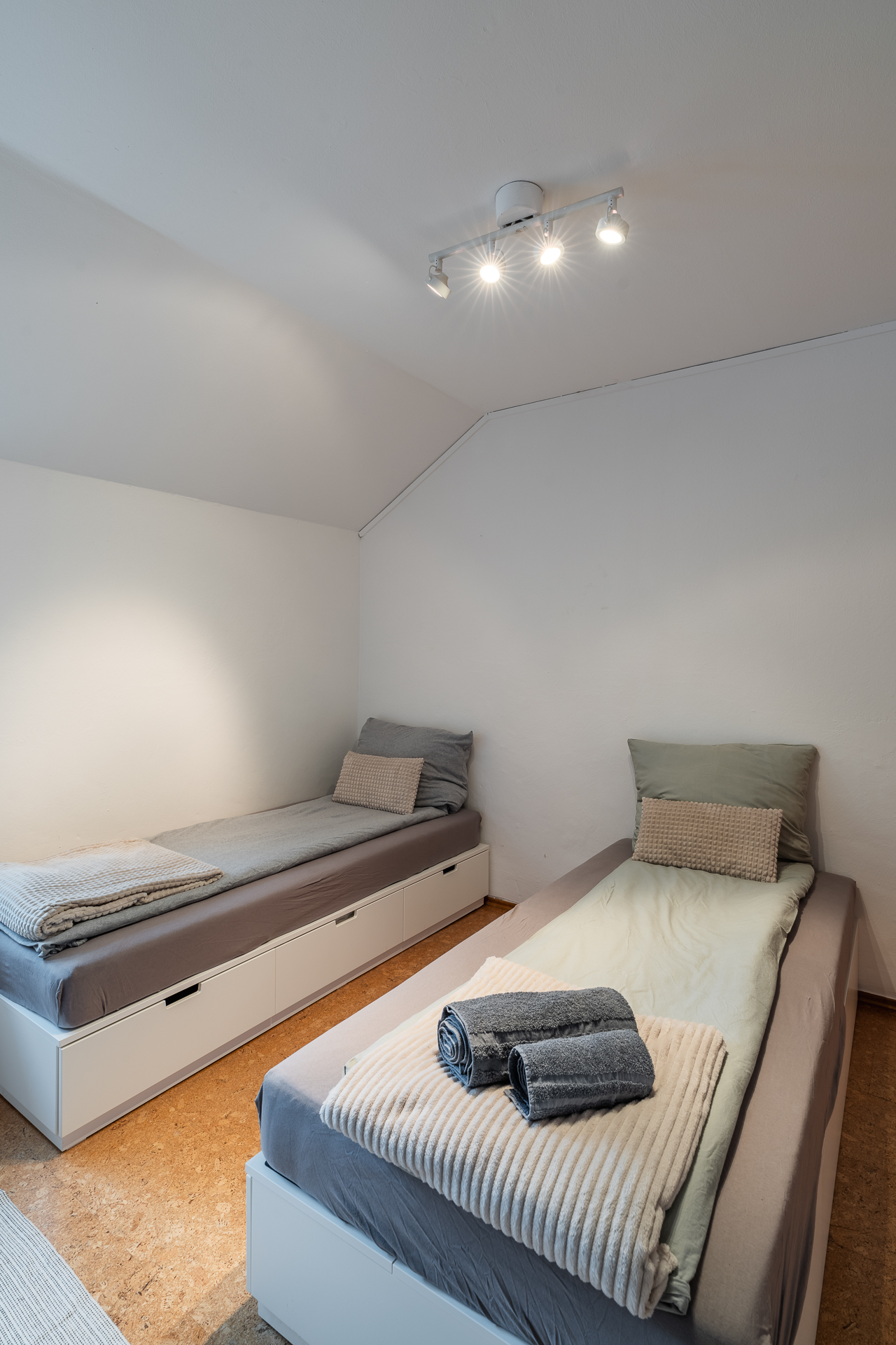 MonteurZimmer: ⭐️⭐️Monteurswohnungen in verschiedenen Größen ⭐️⭐️