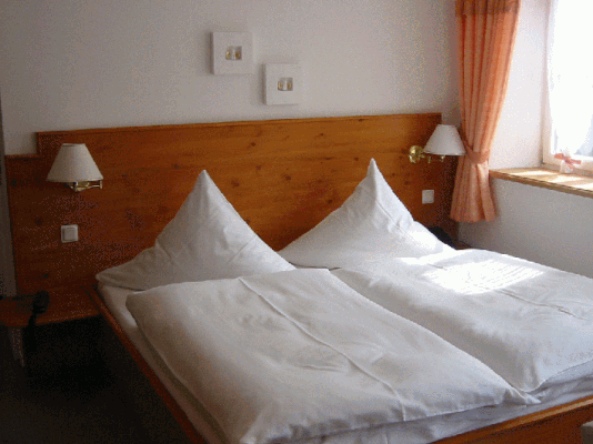 Monteur-Zimmer - Wehringen - Pension Herrenhäuser