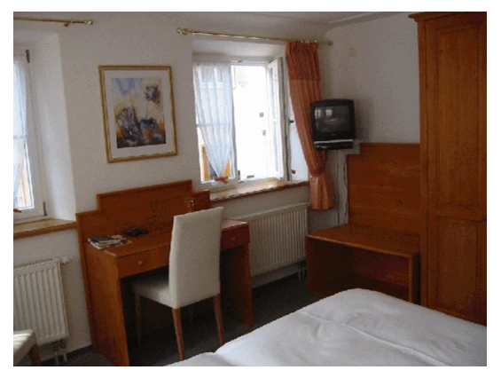 MonteurZimmer: Pension Herrenhäuser