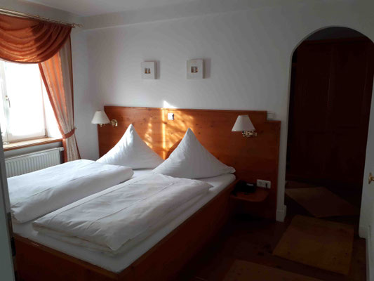 Monteur-Zimmer - Wehringen - Pension Herrenhäuser