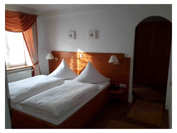 MonteurZimmer: Pension Herrenhäuser