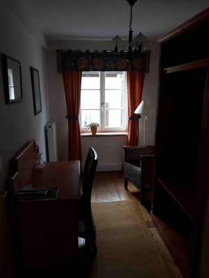 Monteur-Zimmer - Wehringen - Pension Herrenhäuser