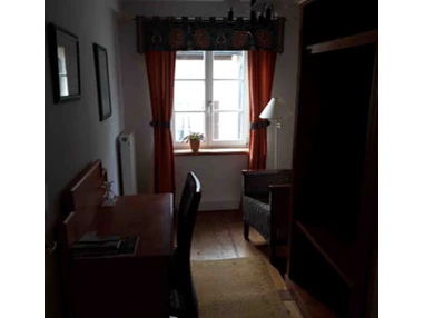MonteurZimmer: Pension Herrenhäuser
