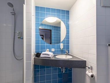 MonteurZimmer: B&B HOTEL Augsburg-Süd