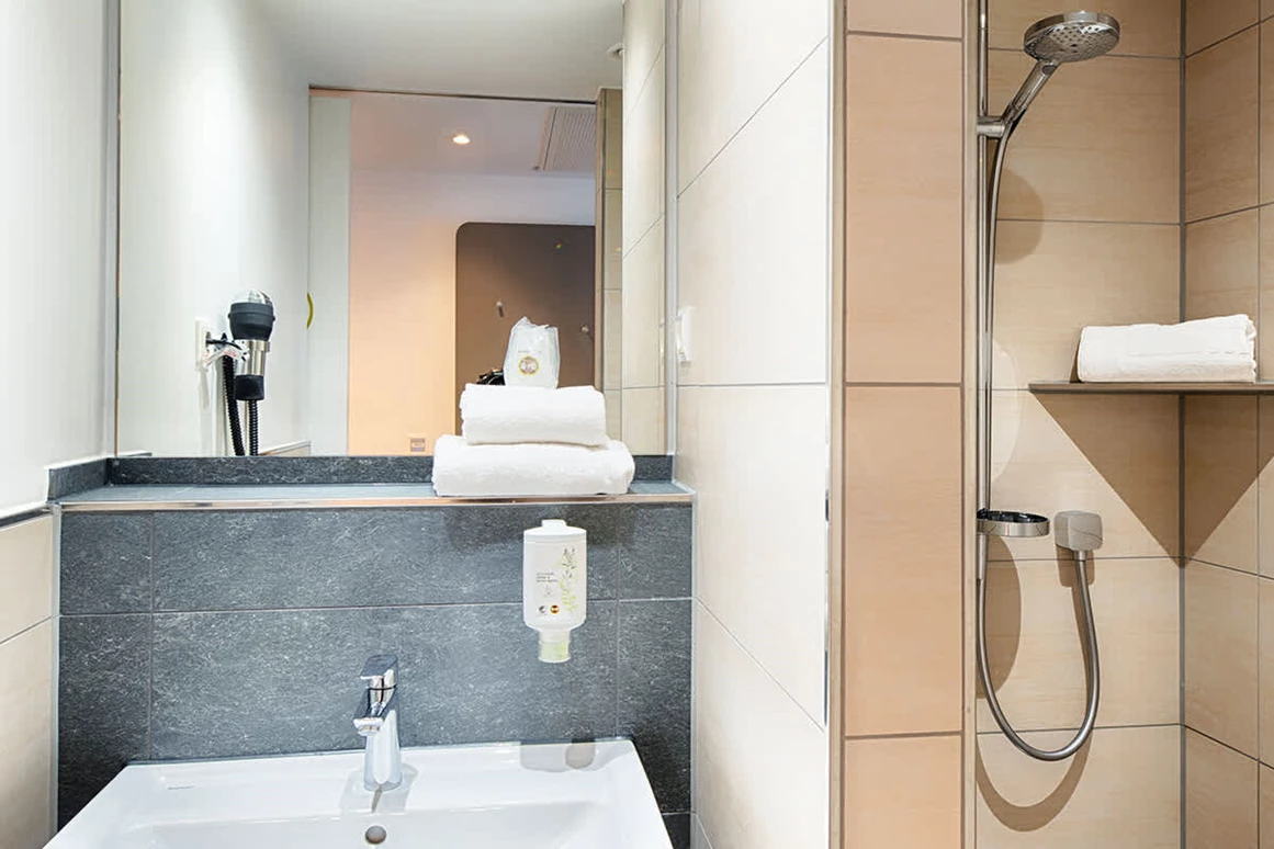 MonteurZimmer: B&B Hotel Augsburg-West
