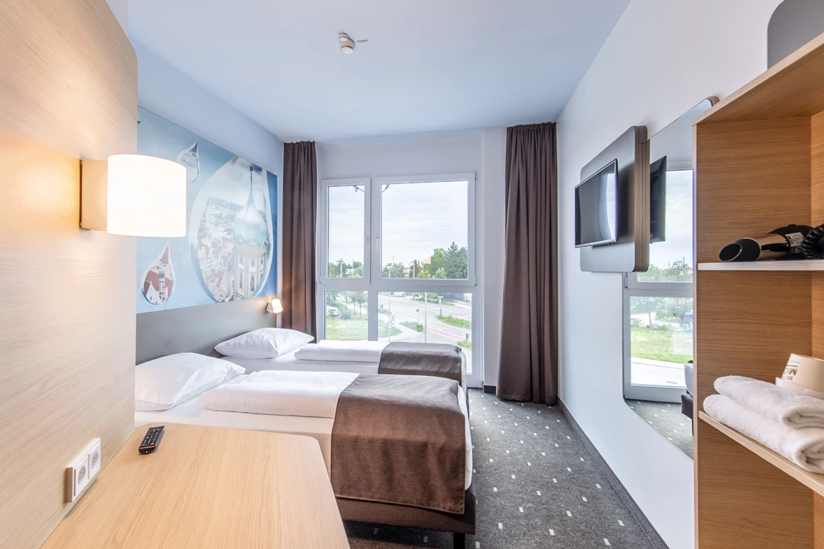 MonteurZimmer: B&B Hotel Augsburg-Nord