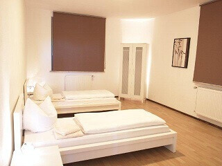 Monteur-Zimmer - Wehringen - Monteurzimmer Augsburg Apartments in 86150 Augsburg