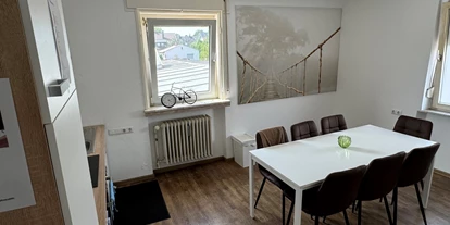 Monteur-Zimmer - Petersdorf (Landkreis Aichach-Friedberg) - M House - Monteursunterkunft für bis zu 16 Personen in Augsburg in 86154 Augsburg