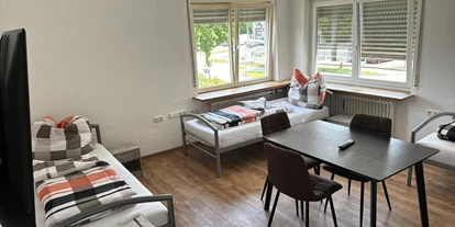 Monteur-Zimmer - Petersdorf (Landkreis Aichach-Friedberg) - M House - Monteursunterkunft für bis zu 16 Personen in Augsburg in 86154 Augsburg