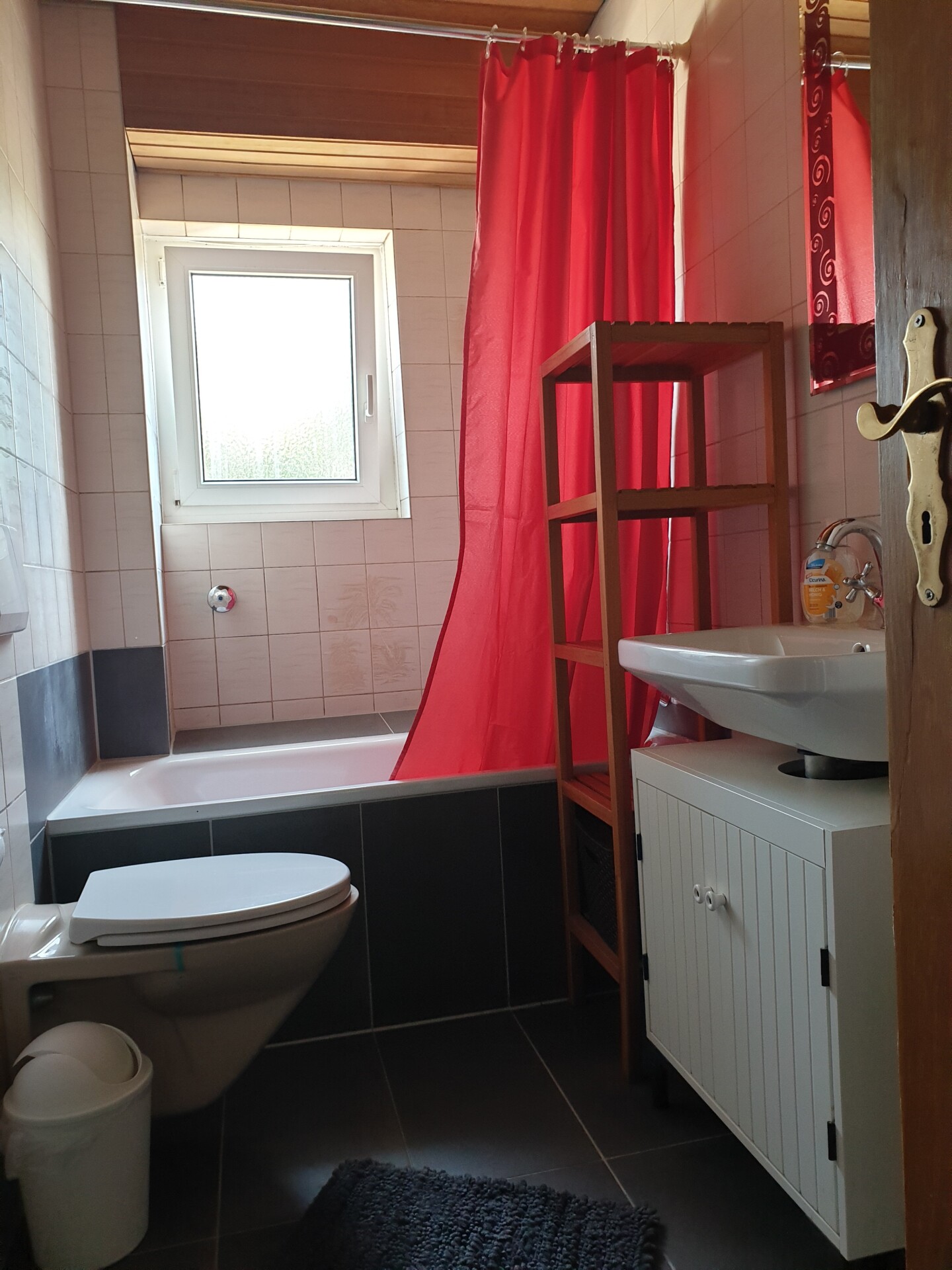 Monteur-Zimmer - Friedberg (Landkreis Aichach-Friedberg) - Im Cube in 86159 Augsburg