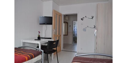 Monteur-Zimmer - Petersdorf (Landkreis Aichach-Friedberg) - Ferienwohnung Federle in 86163 Augsburg