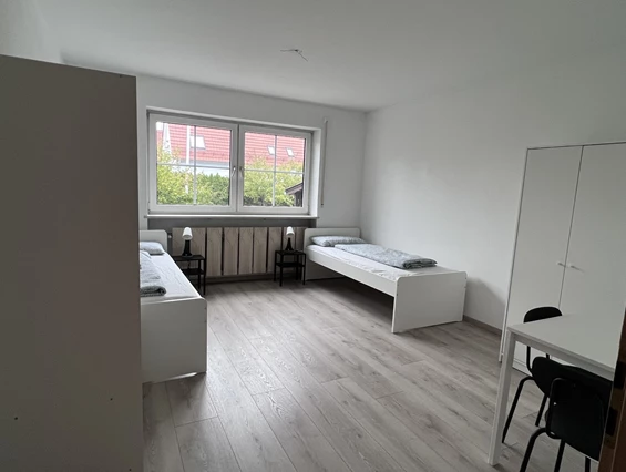 MonteurZimmer: nice2be Monteurswohnungen für bis zu 18 Personen in Augsburg in 86316 Friedberg