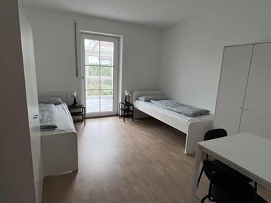 MonteurZimmer: nice2be Monteurswohnungen für bis zu 18 Personen in Augsburg in 86316 Friedberg