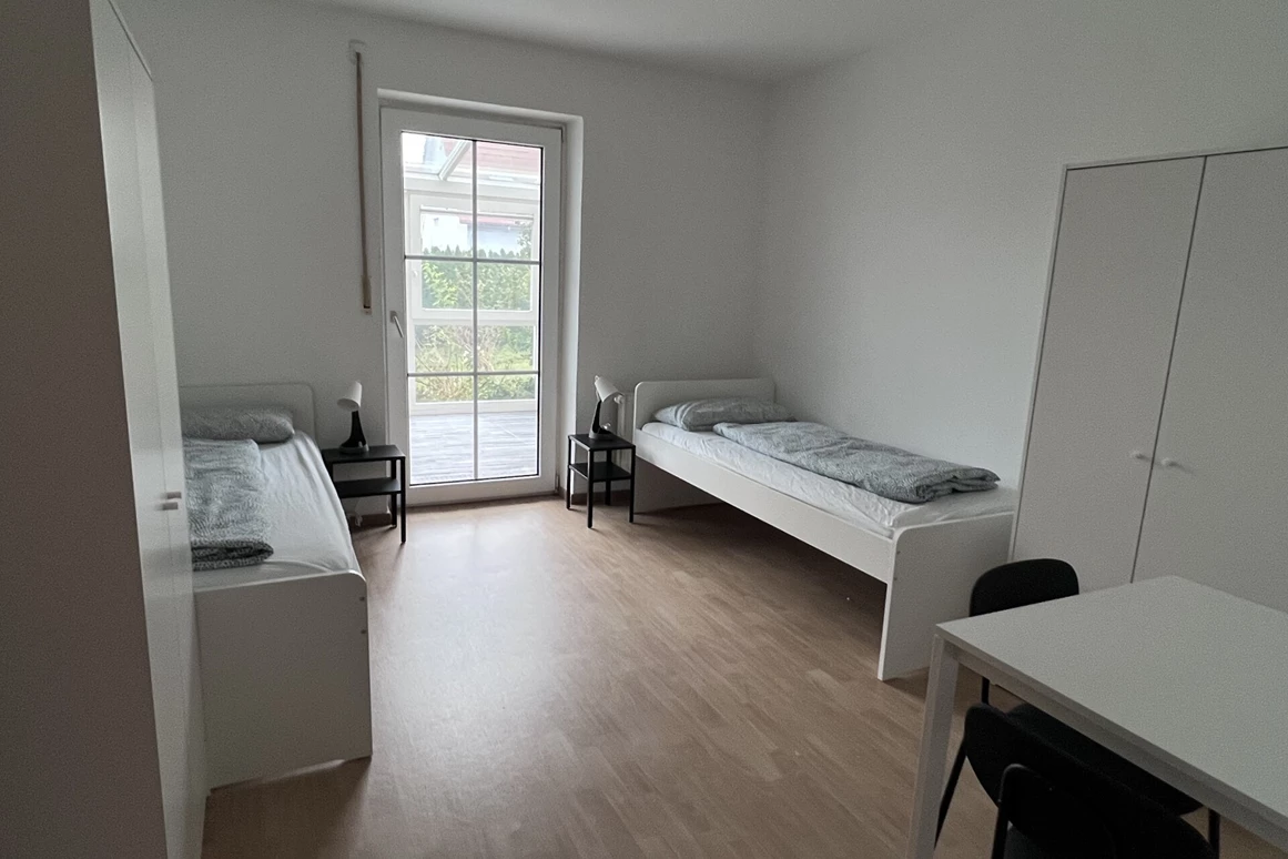 MonteurZimmer: nice2be Monteurswohnungen für bis zu 18 Personen in Augsburg in 86316 Friedberg