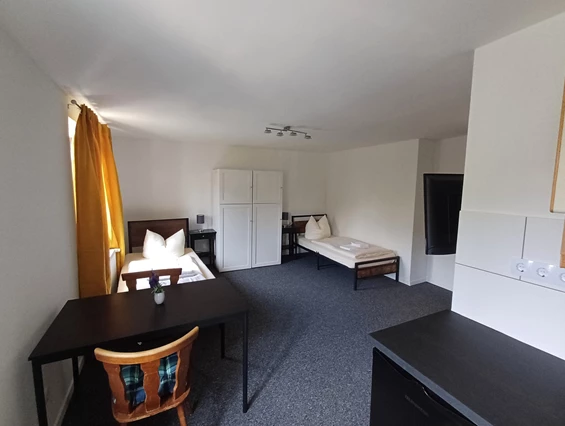 MonteurZimmer: LivBiz - Adelsried - Apartments für Profis! in 86477 Adelsried
