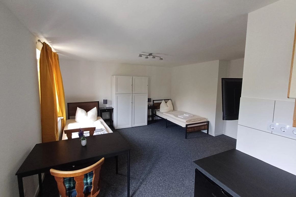 MonteurZimmer: LivBiz - Adelsried - Apartments für Profis! in 86477 Adelsried