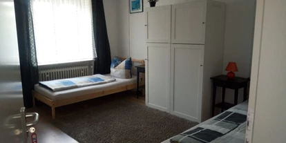 Monteur-Zimmer - Petersdorf (Landkreis Aichach-Friedberg) - LivBiz - Adelsried - Apartments für Profis! in 86477 Adelsried