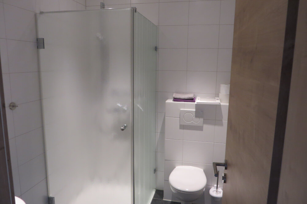 Monteur-Zimmer - Friedberg (Landkreis Aichach-Friedberg) - Schäffer Gästehaus in 86551 Aichach