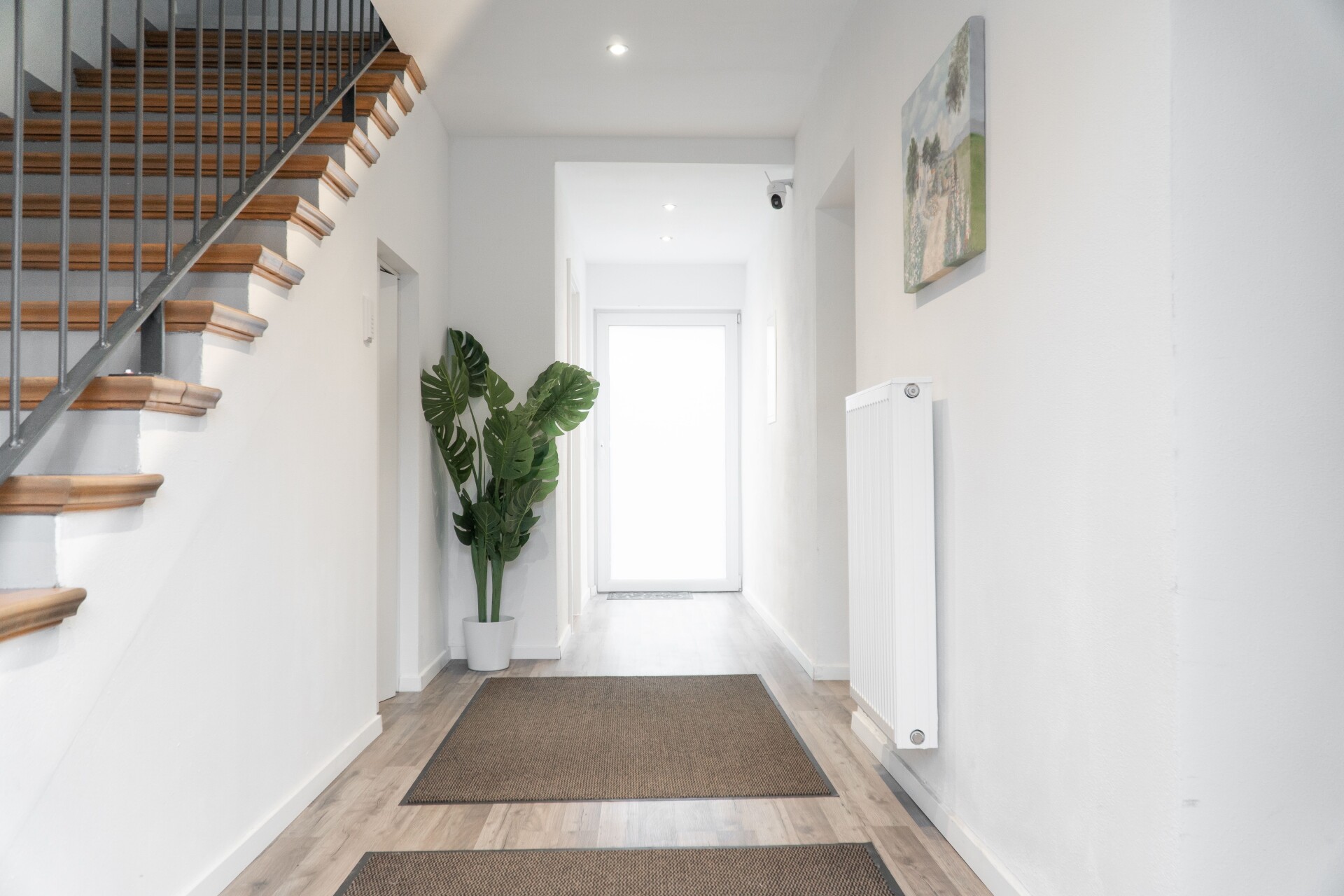 Monteur-Zimmer - Preis pro Nacht - M House Apartment & Rooms - Monteursunterkunft für 12 Personen in 86356 Neusäß