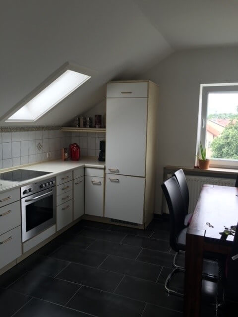 Monteur-Zimmer - Preis pro Nacht - Neuwertige Monteurwohnung in 86343 Königsbrunn