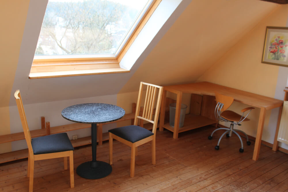 Monteur-Zimmer - Wehringen - Ferienwohnung bei den Linden in 86482 Aystetten