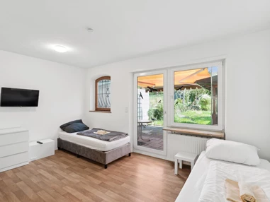 MonteurZimmer: AUGSBURG - Eigenes Haus bis zu 8 Betten