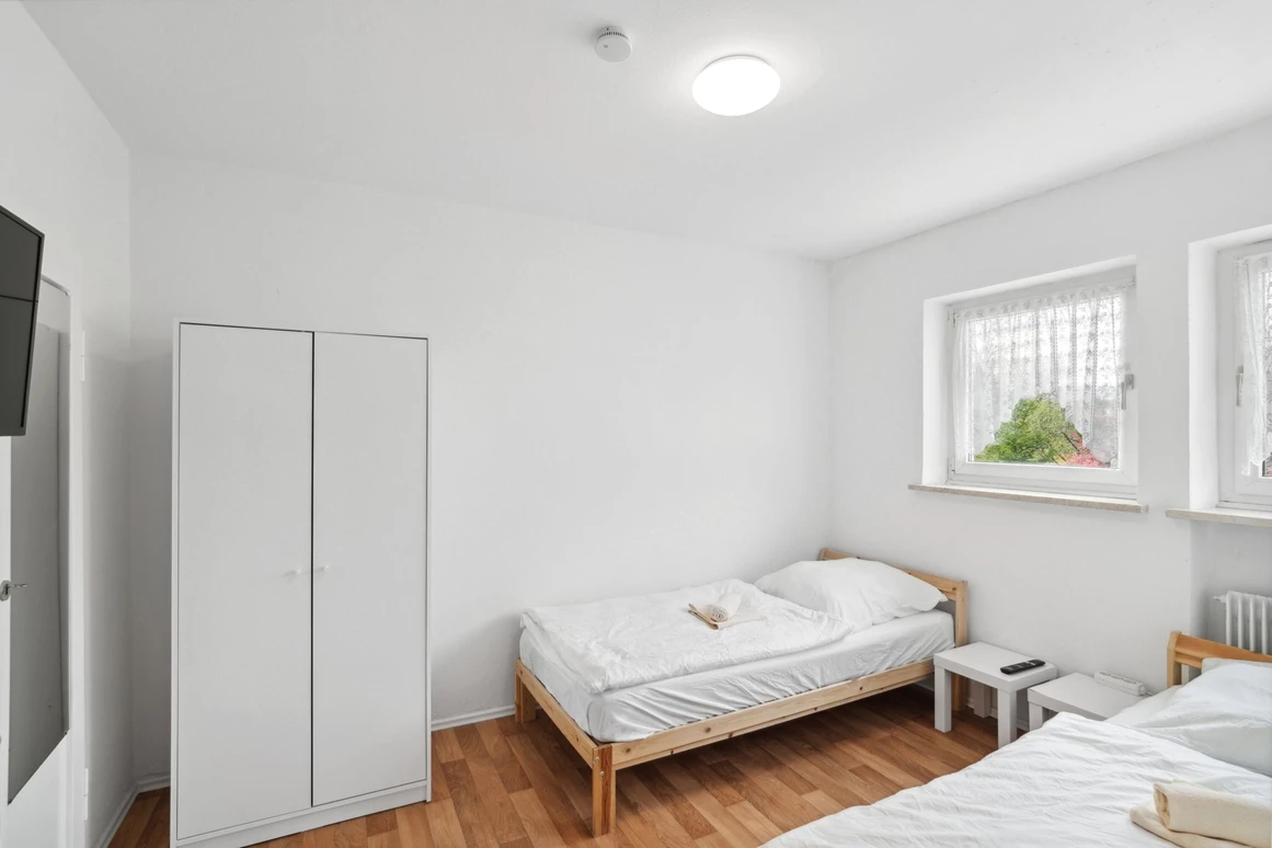 MonteurZimmer: AUGSBURG - Eigenes Haus bis zu 8 Betten