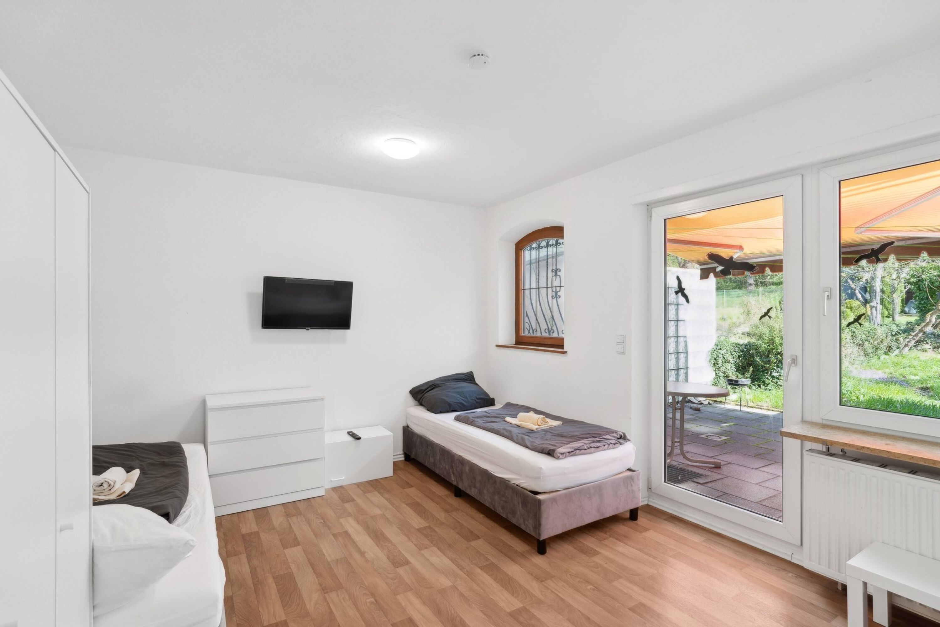 Monteur-Zimmer - Friedberg (Landkreis Aichach-Friedberg) - AUGSBURG - Eigenes Haus bis zu 8 Betten