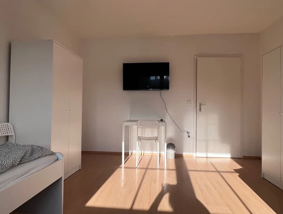 MonteurZimmer: Haus nice2be Augsburg