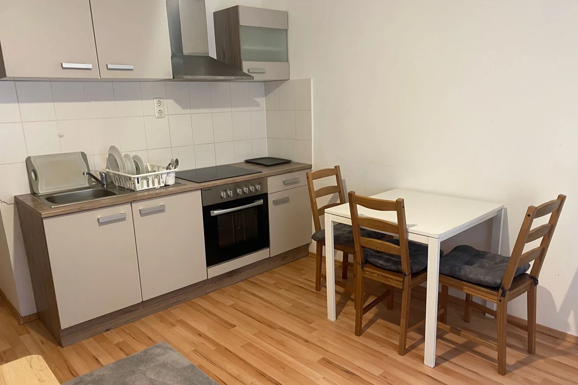 MonteurZimmer: Wohnung Farkas
