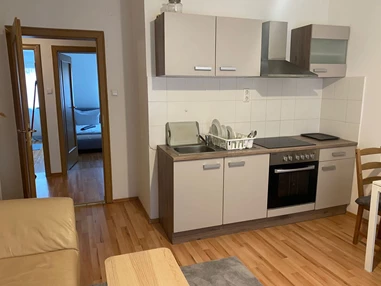 MonteurZimmer: Wohnung Farkas