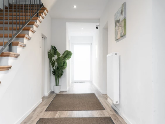 MonteurZimmer: M House Apartment and Rooms