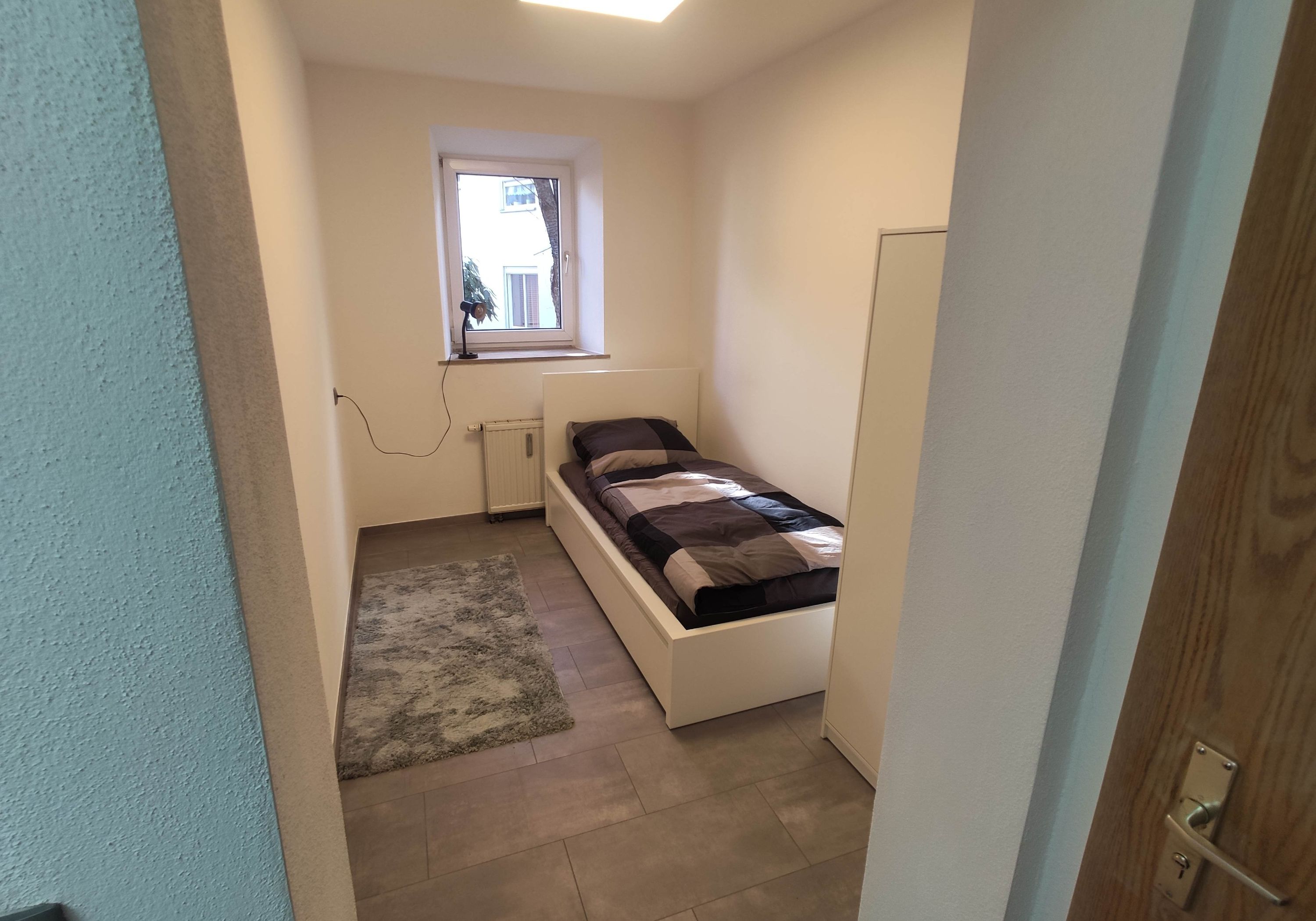 Monteur-Zimmer - Friedberg (Landkreis Aichach-Friedberg) - Augsburg Lechhausen Monteurswohnung ab 20 Euro pro Person
