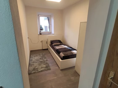 MonteurZimmer: Augsburg Lechhausen Monteurswohnung ab 20 Euro pro Person