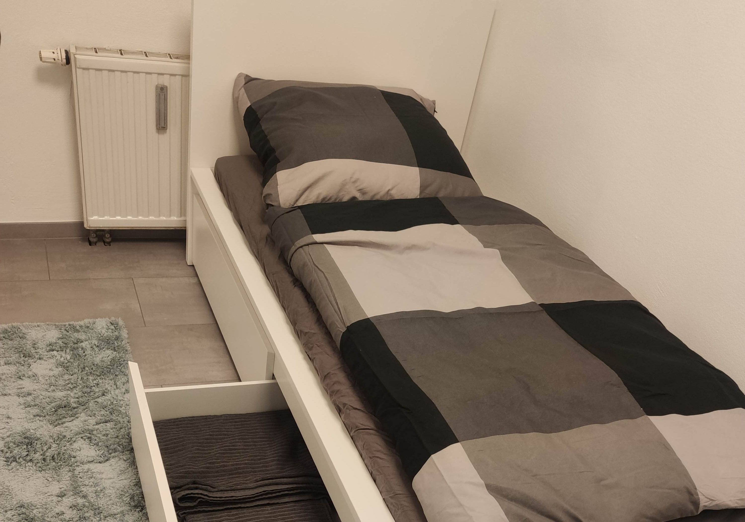 Monteur-Zimmer - Friedberg (Landkreis Aichach-Friedberg) - Augsburg Lechhausen Monteurswohnung ab 20 Euro pro Person