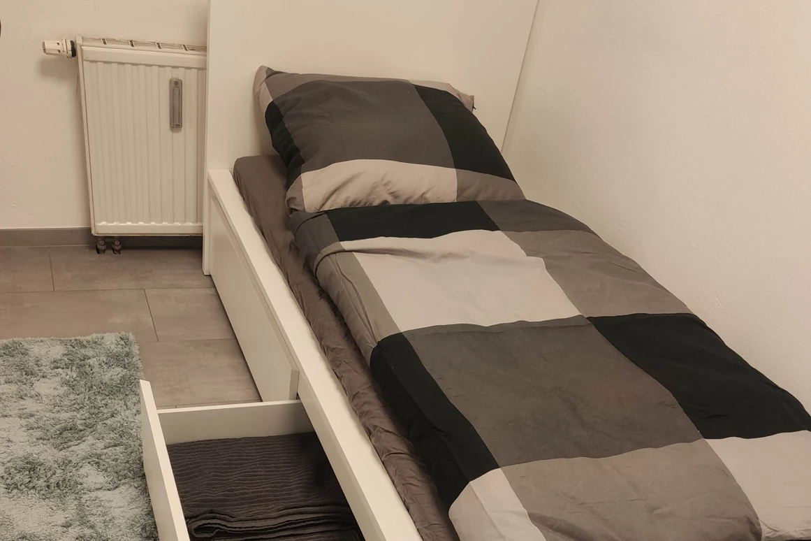 MonteurZimmer: Augsburg Lechhausen Monteurswohnung ab 20 Euro pro Person