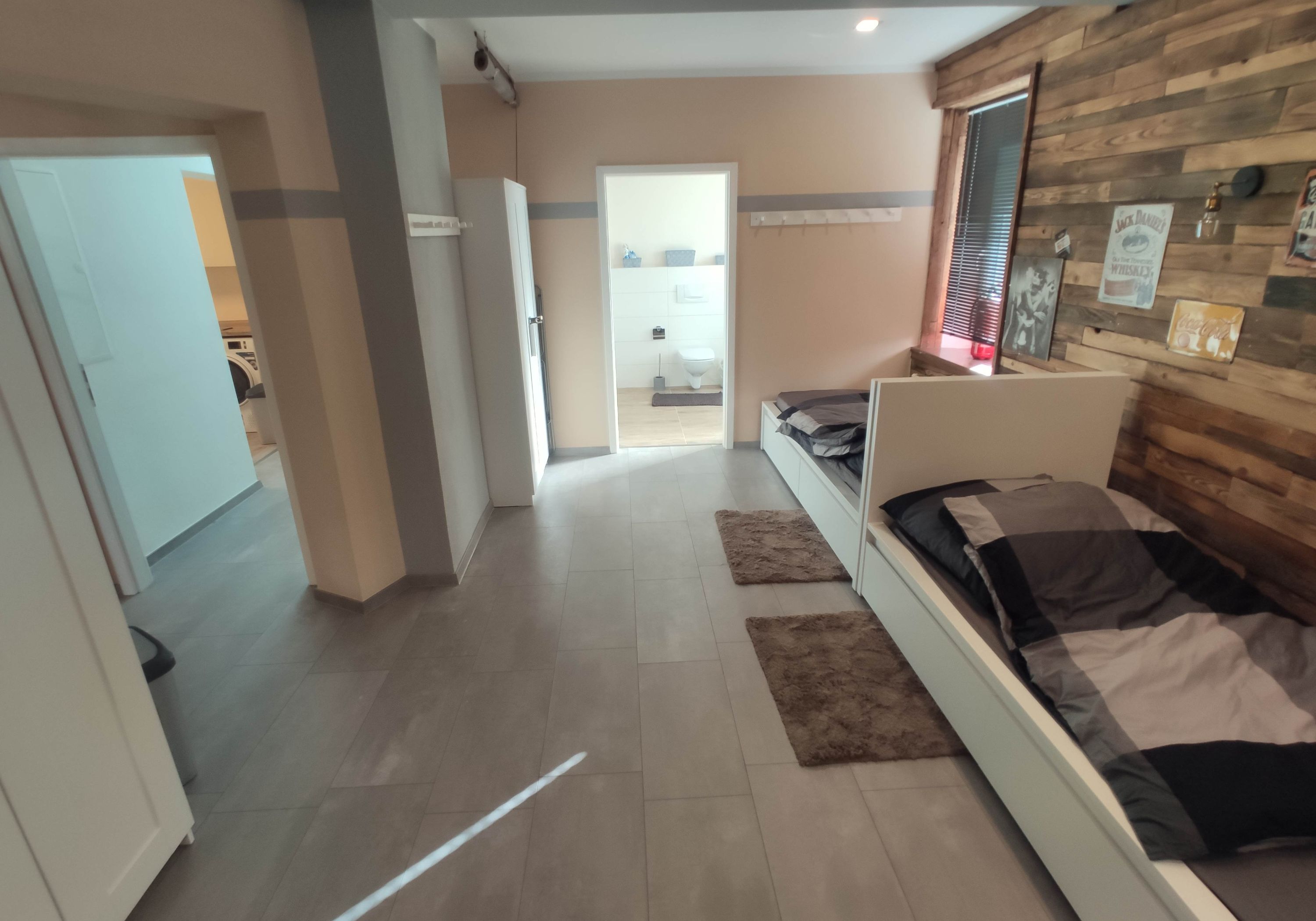 Monteur-Zimmer - Friedberg (Landkreis Aichach-Friedberg) - Augsburg Lechhausen Monteurswohnung ab 20 Euro pro Person