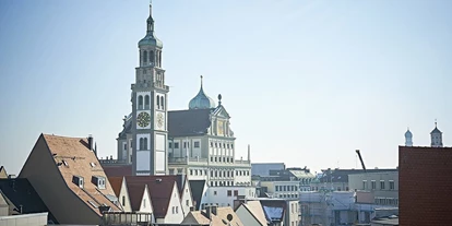 Monteur-Zimmer - Aystetten - Moderne Unterkunft mit Balkon in sehr zentraler Lage!