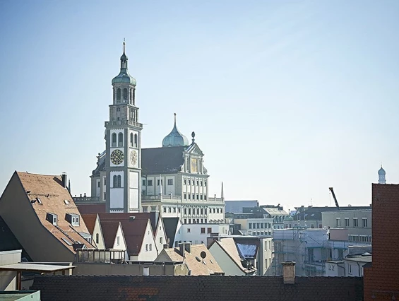MonteurZimmer: Moderne Unterkunft mit Balkon in sehr zentraler Lage!